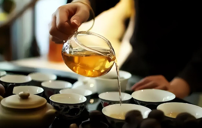 华纳平台饮品别乱喝，建议大家这4款茶可以多喝，消暑解腻，平安